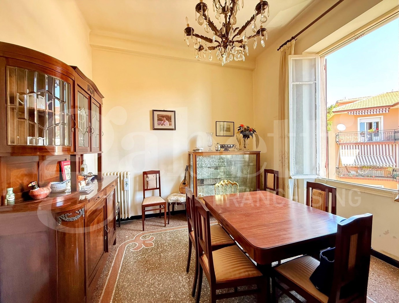 Appartamento da ristrutturare a Imperia