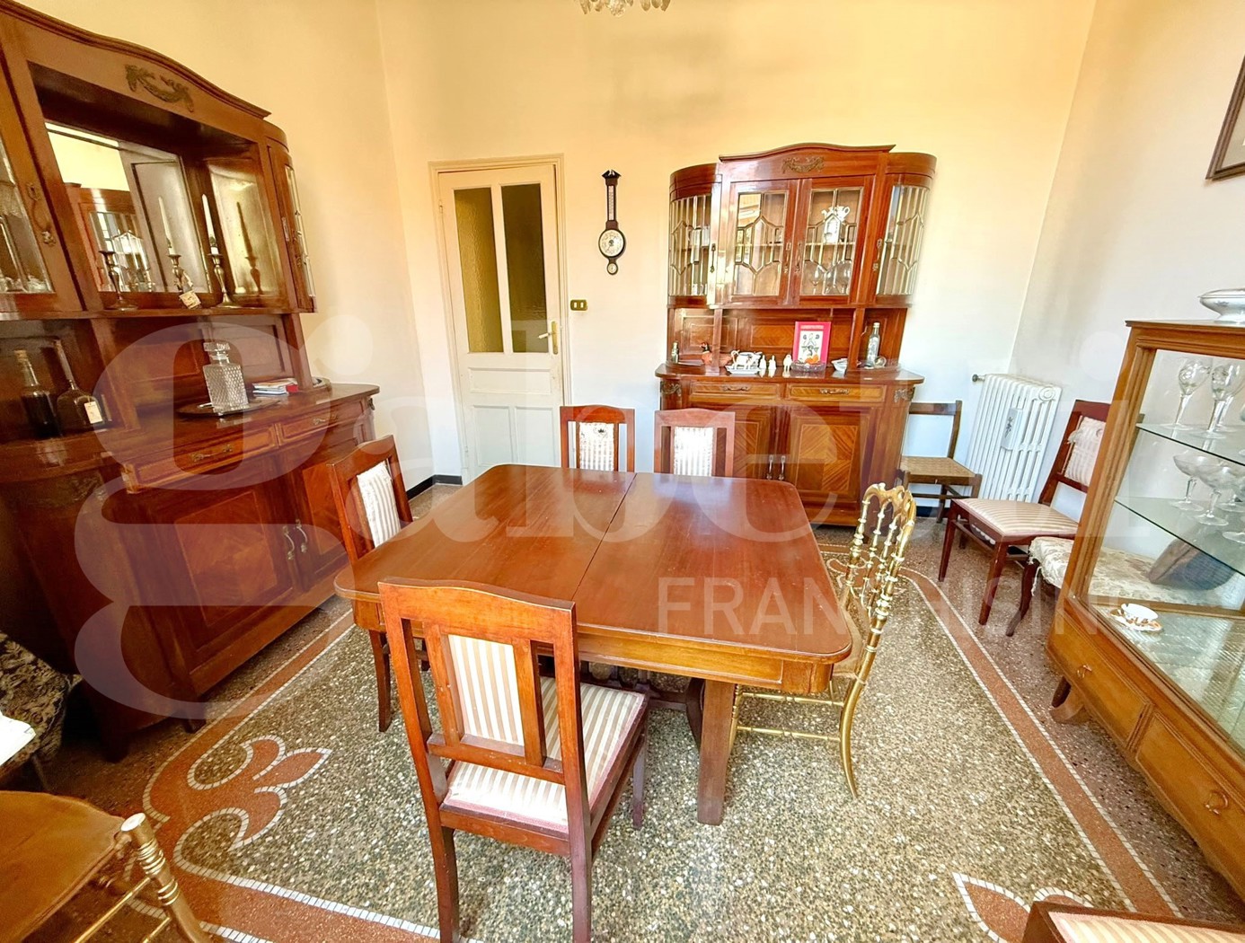 Appartamento da ristrutturare a Imperia