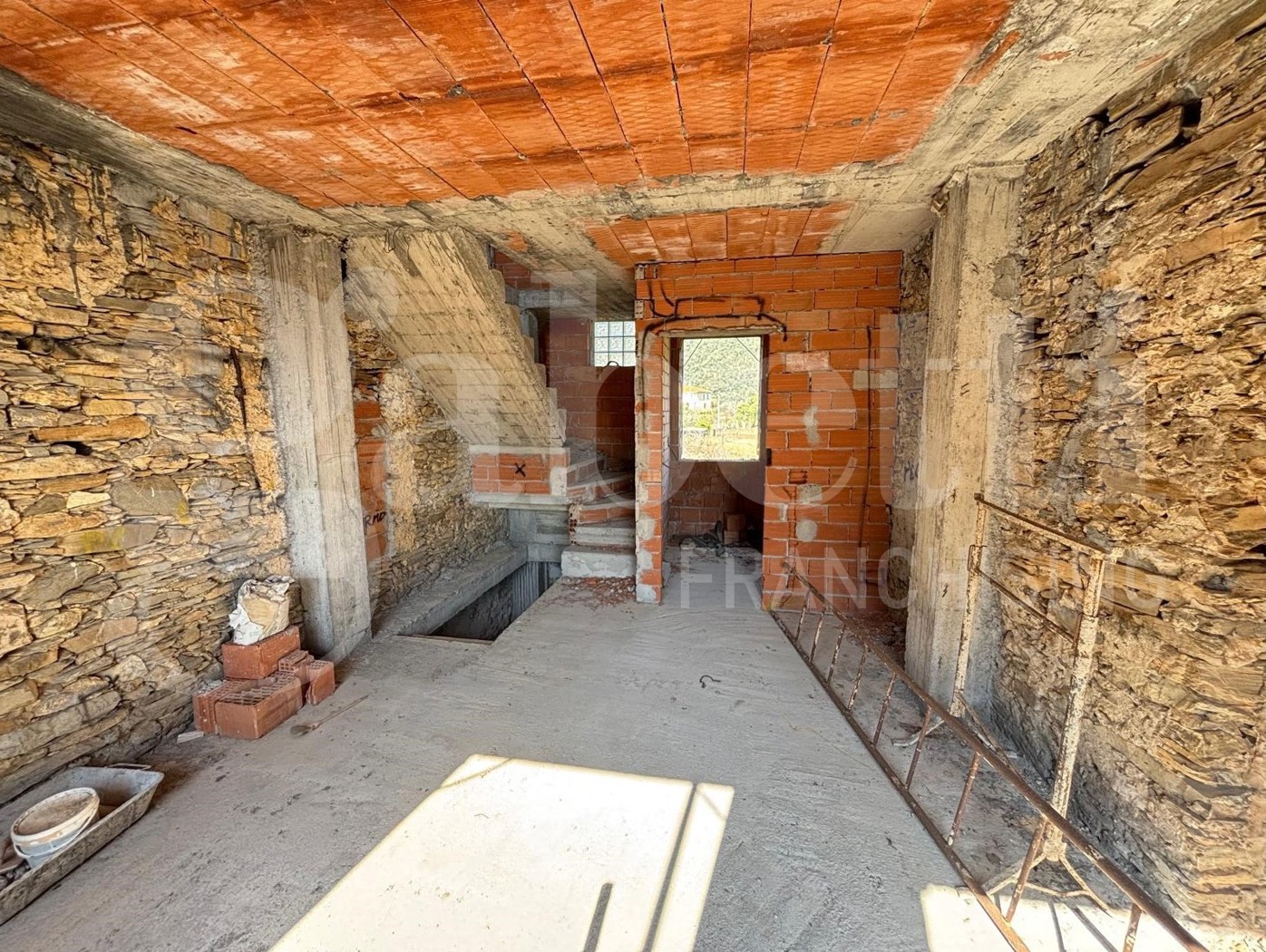 Rustico in vendita a Dolcedo