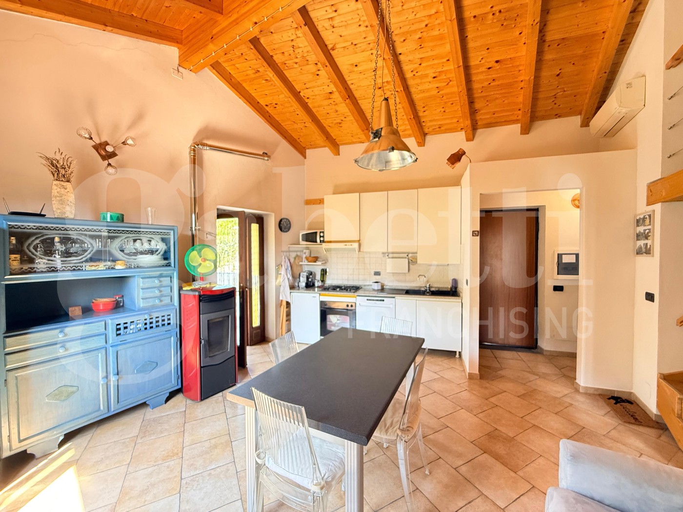 Casa indipendente in vendita a Borgomaro