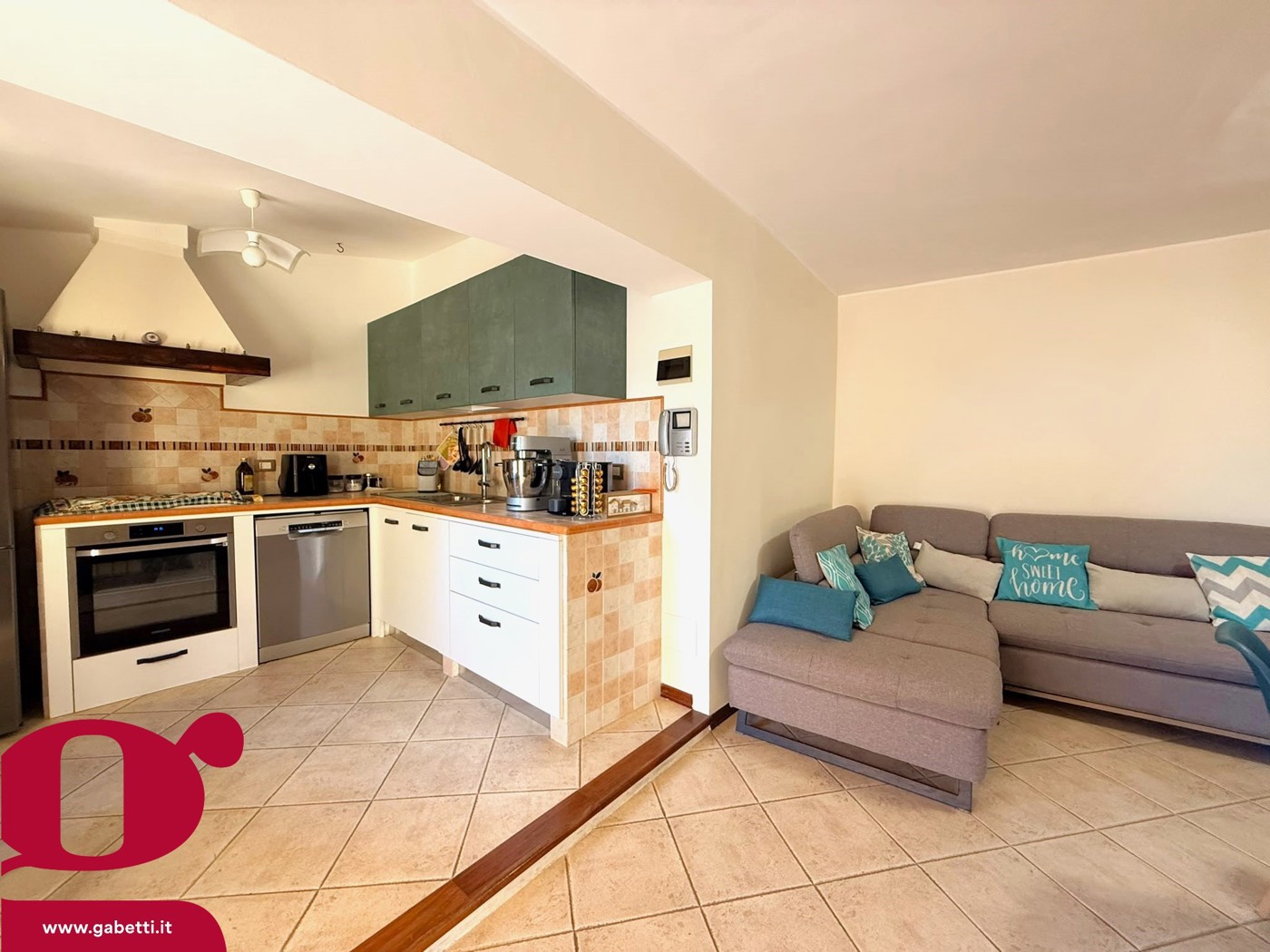 Casa indipendente in vendita a Imperia