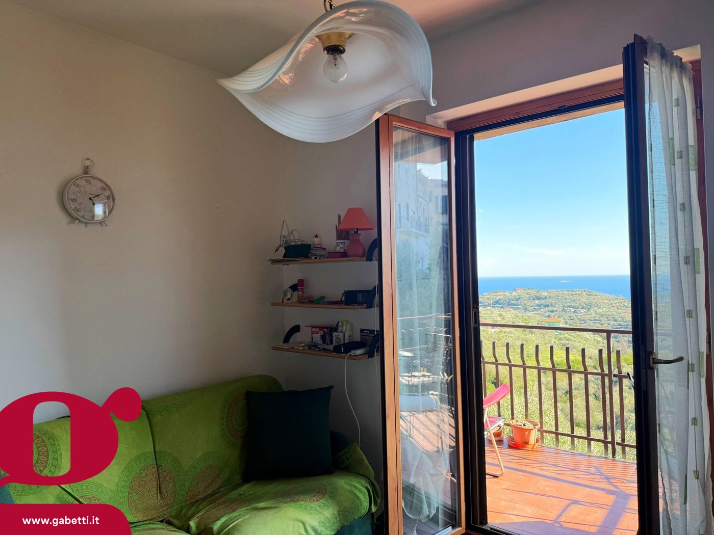 Bilocale vista mare a Civezza