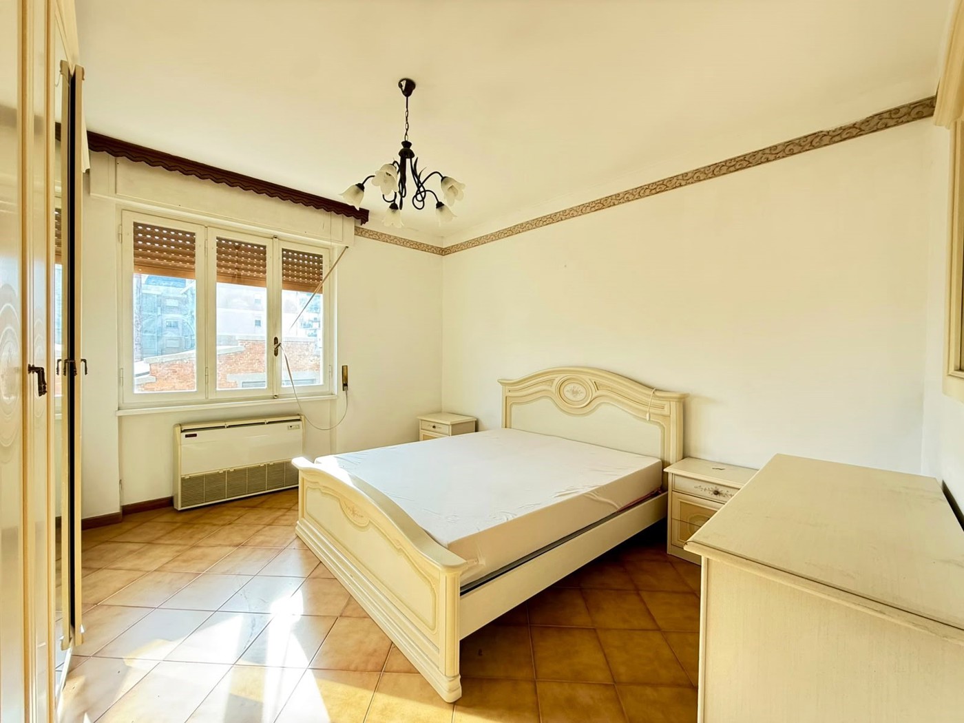 Quadrilocale in vendita a Imperia