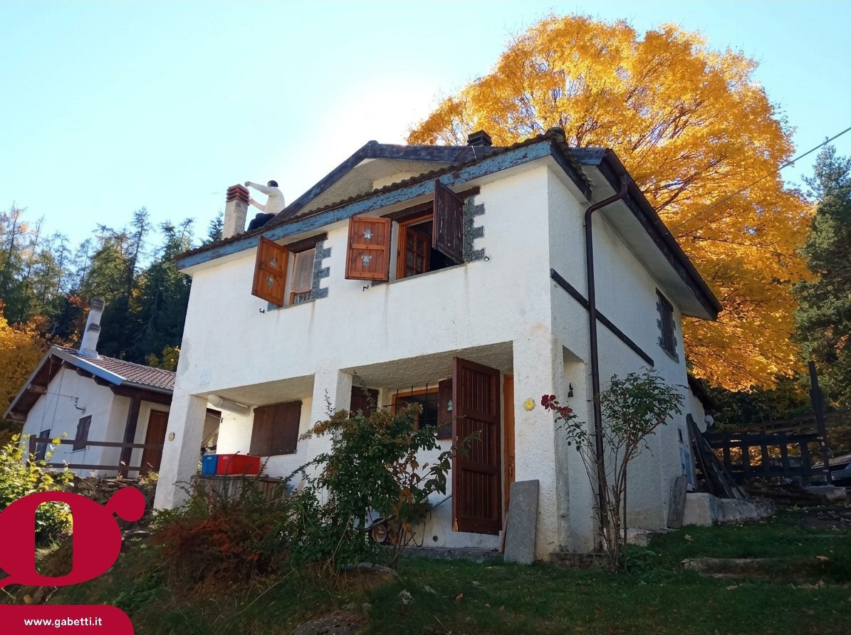 Casa indipendente in vendita a Mendatica