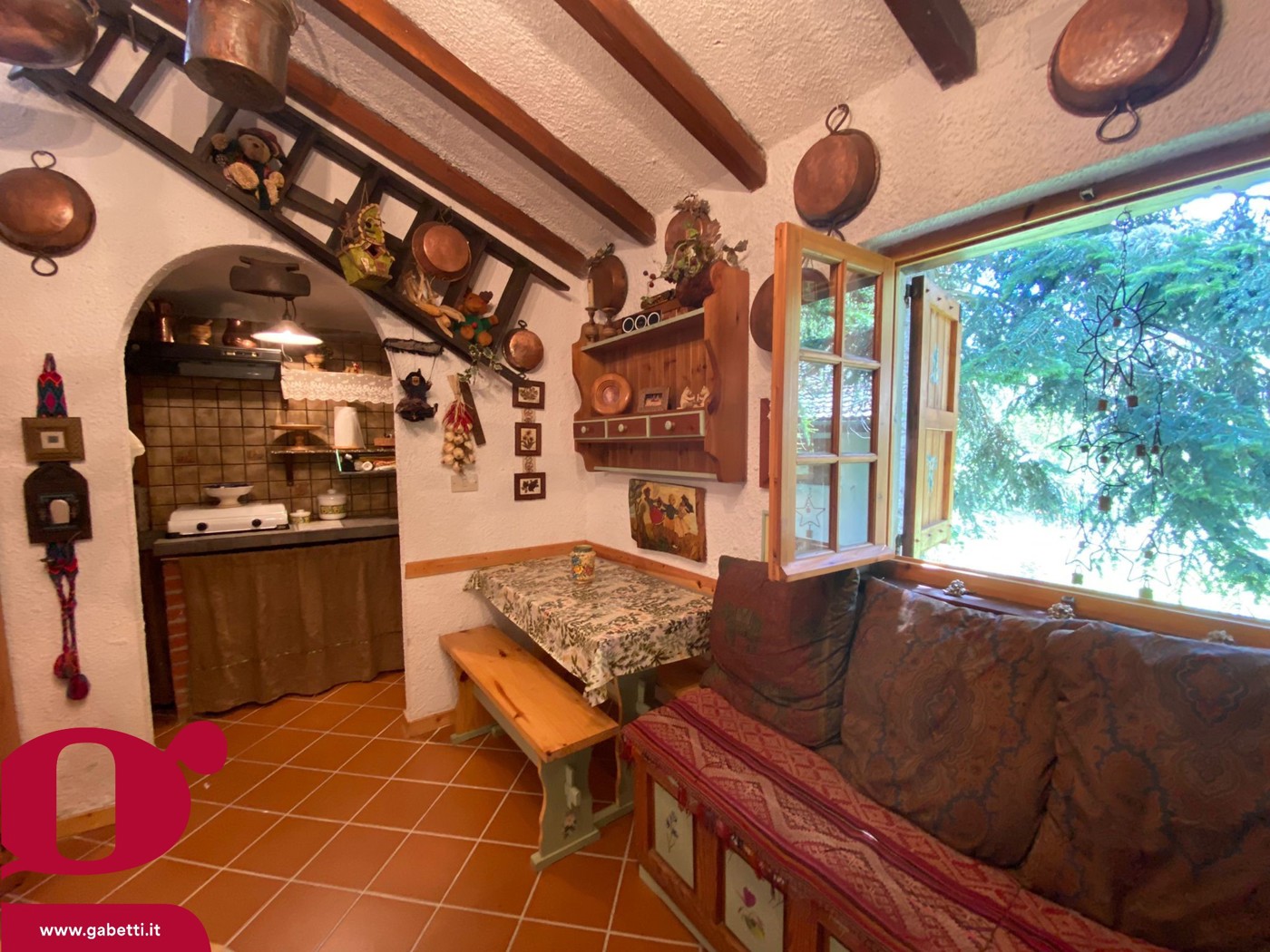 Casa indipendente in vendita a Mendatica