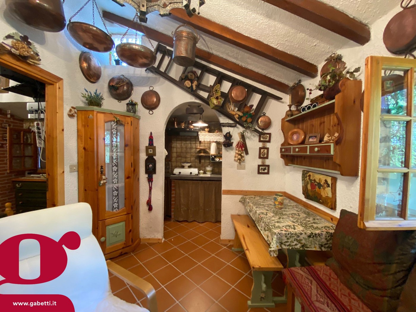 Casa indipendente in vendita a Mendatica