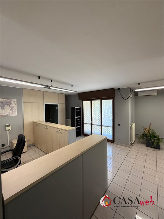 Ufficio in affitto, Gessate villa fornaci