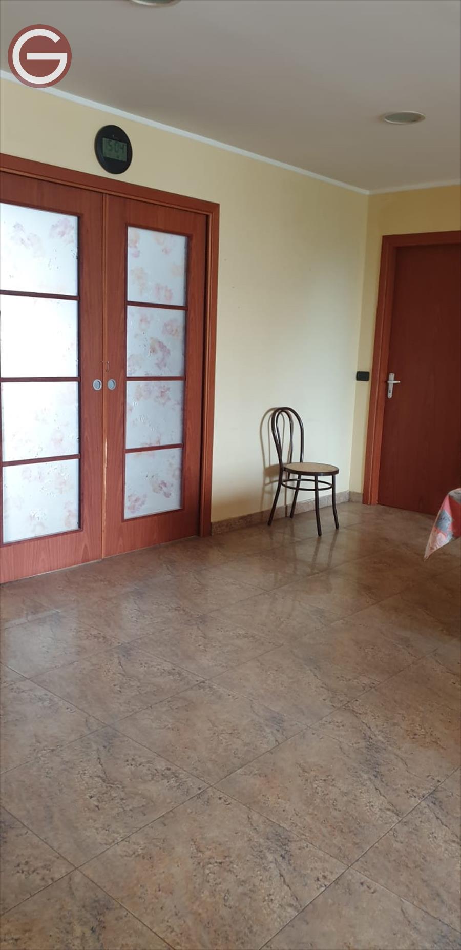 Appartamento con box in via antonio meucci, Taurianova
