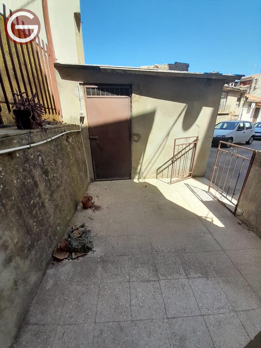 Casa indipendente in vendita in via cavallotti n 6, Taurianova