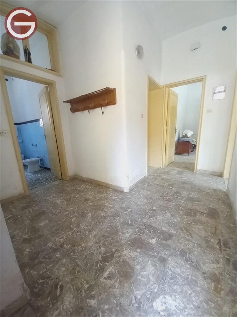 Casa indipendente da ristrutturare, Cittanova zona semicentrale