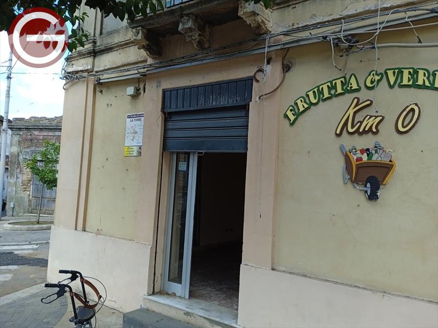 Locale commerciale in vendita, Taurianova centrale