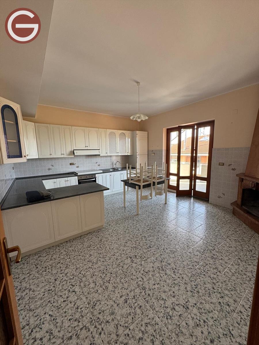 Quadrilocale in vendita in via giotto 8, Cinquefrondi