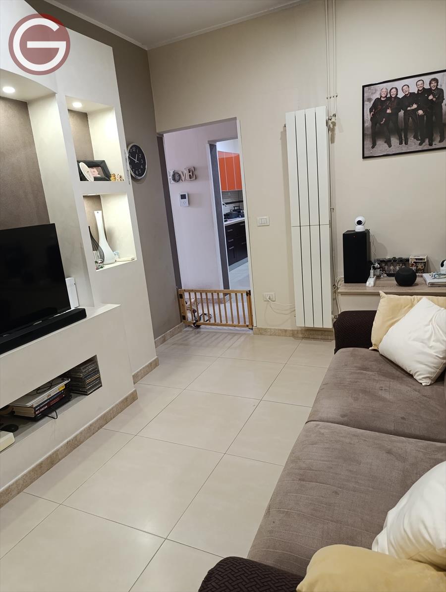 Bilocale ristrutturato, Polistena centrale