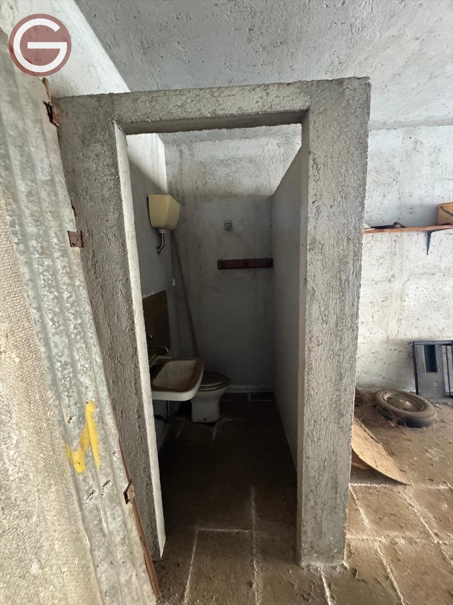 Box/Garage 37mq con box, Taurianova centrale