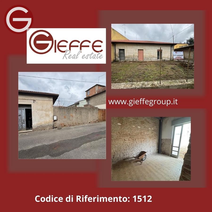 Casa indipendente con giardino, Taurianova semicentrale