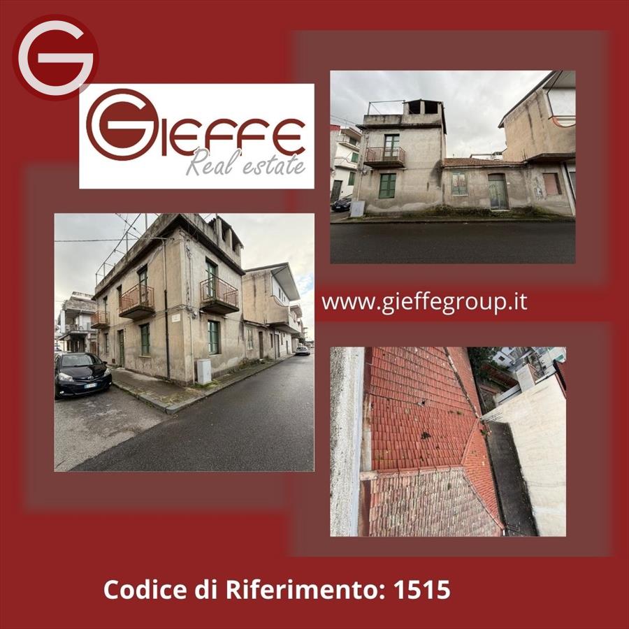 Casa indipendente con giardino, Taurianova centrale