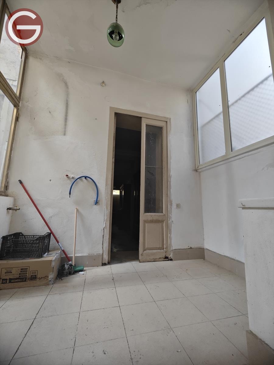 Casa indipendente da ristrutturare, Polistena centrale