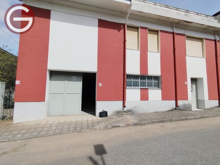 Casa indipendente con giardino, Cinquefrondi centrale