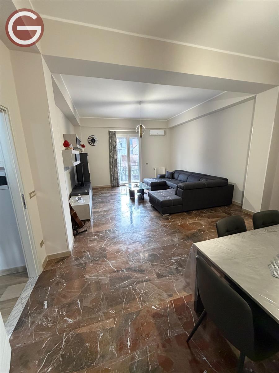 Trilocale in vendita, Taurianova semicentrale