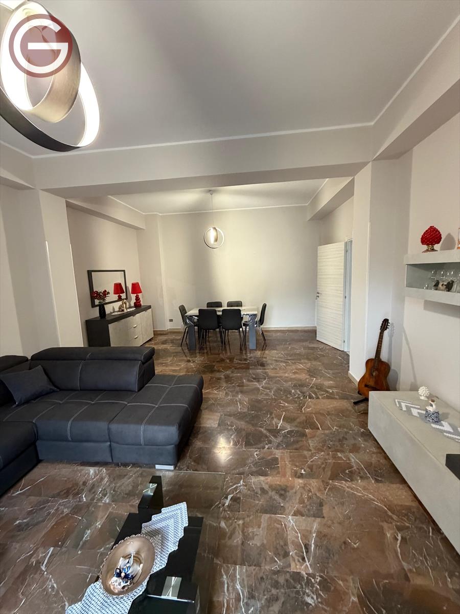 Trilocale in vendita, Taurianova semicentrale