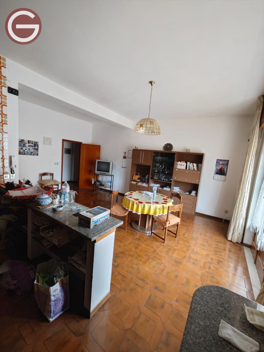 Quadrilocale con box, Taurianova centrale