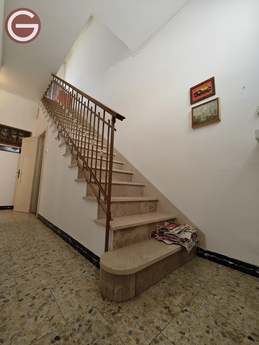 Casa indipendente da ristrutturare, Cittanova zona semicentrale