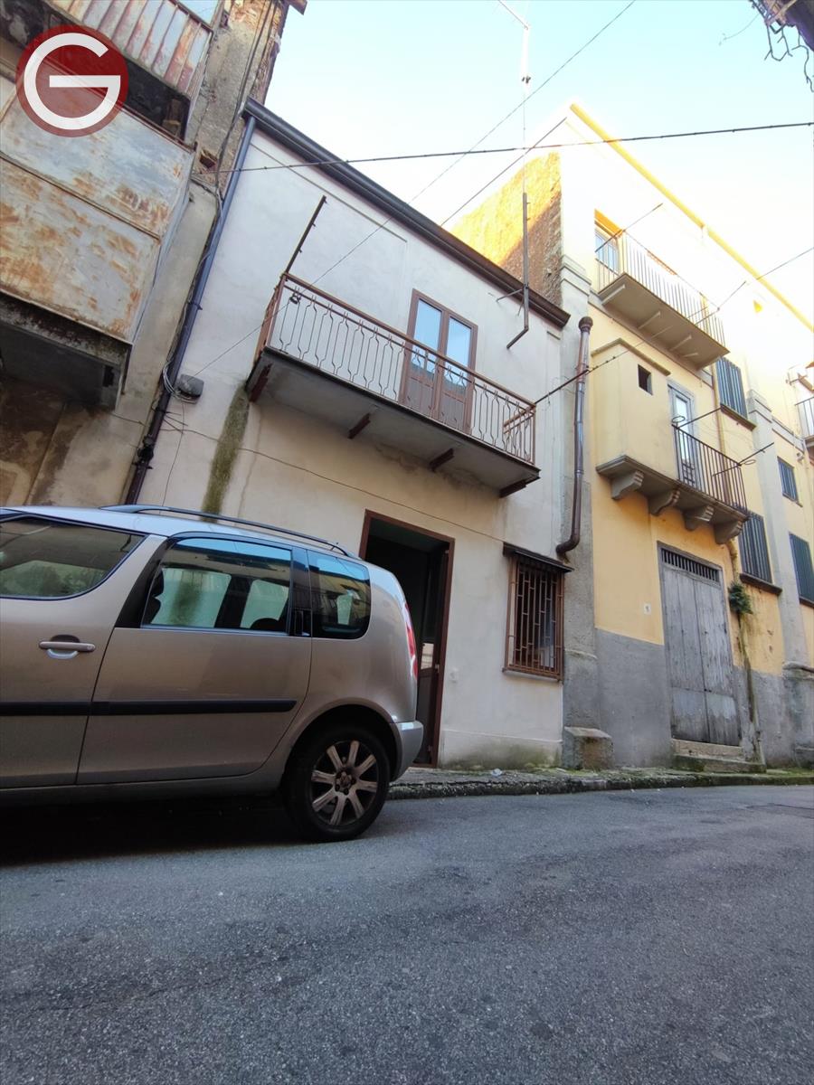 Casa indipendente da ristrutturare, Cittanova centrale