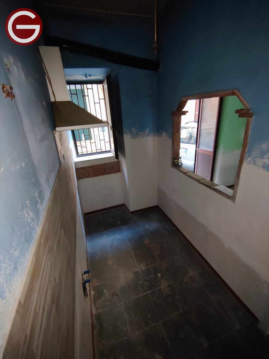 Casa indipendente da ristrutturare, Cittanova centrale