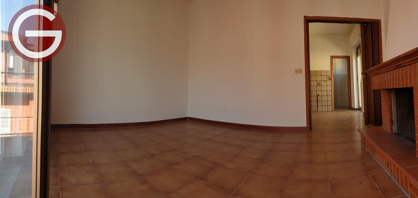 Trilocale in vendita, Taurianova semicentrale