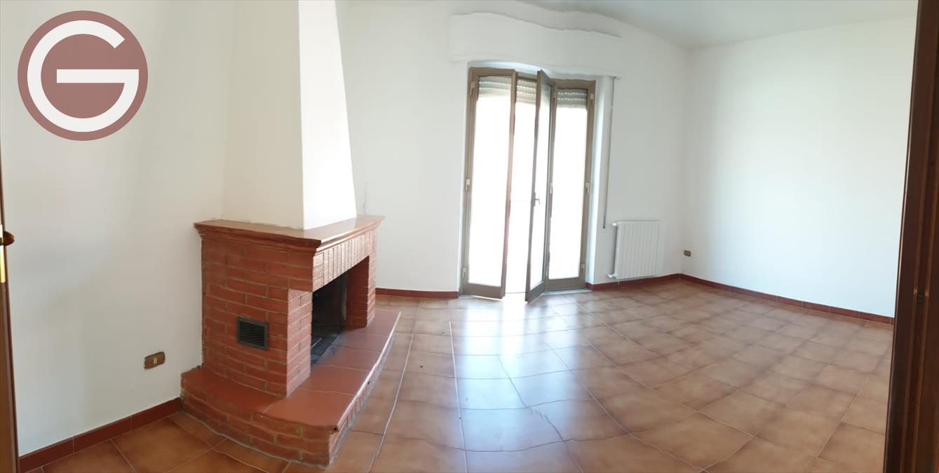 Trilocale in vendita, Taurianova semicentrale