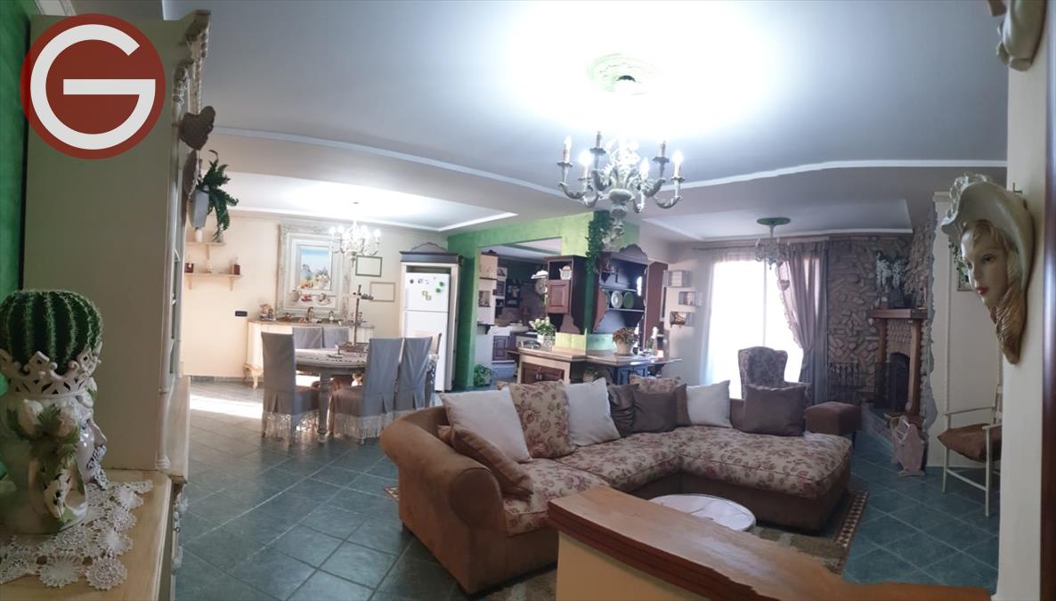 Trilocale in vendita, Taurianova centrale