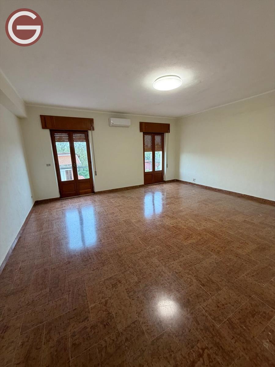 Trilocale in vendita, San Ferdinando zona semicentrale