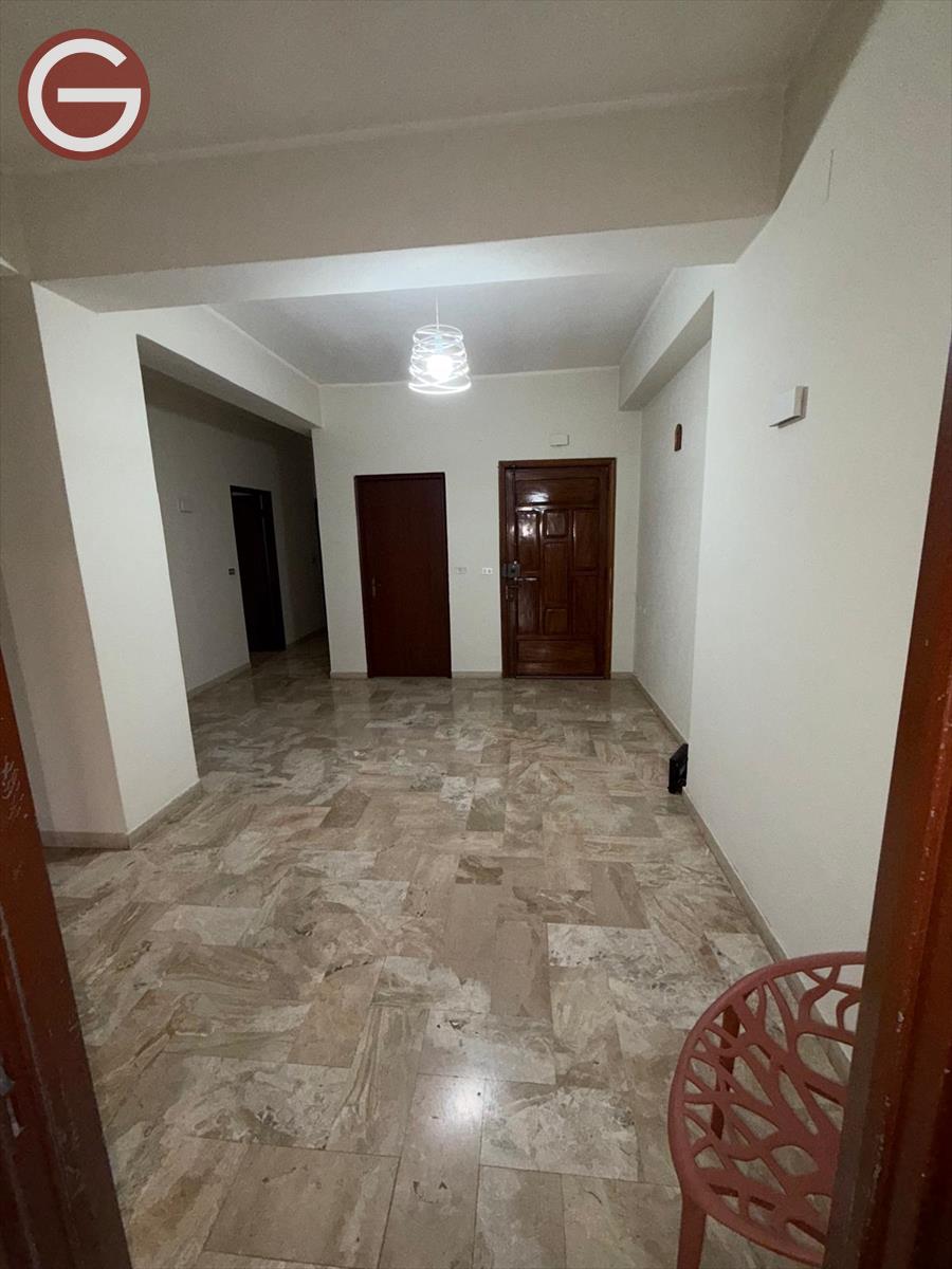 Trilocale in vendita, San Ferdinando zona semicentrale