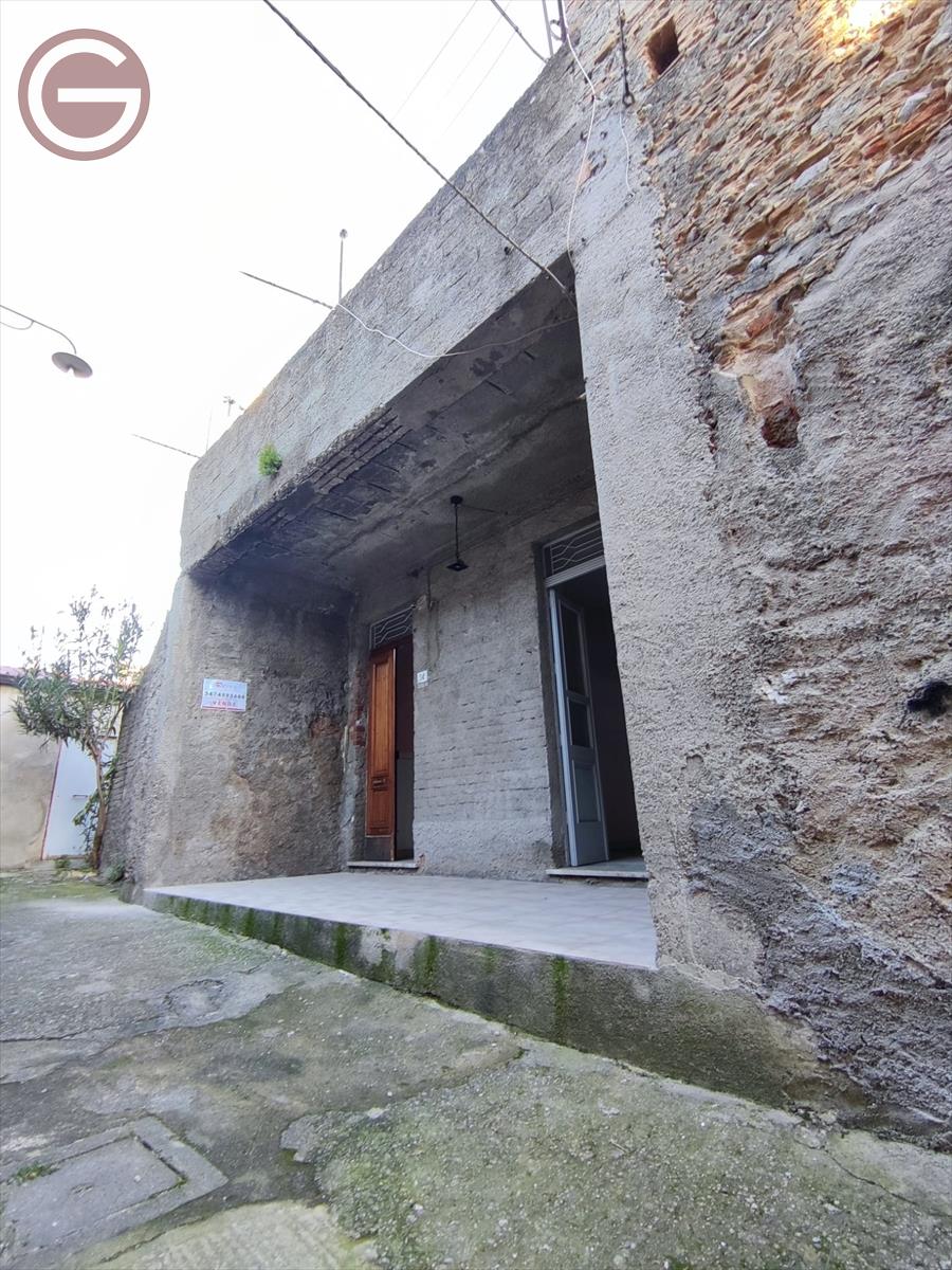 Casa indipendente in vendita, Taurianova centrale