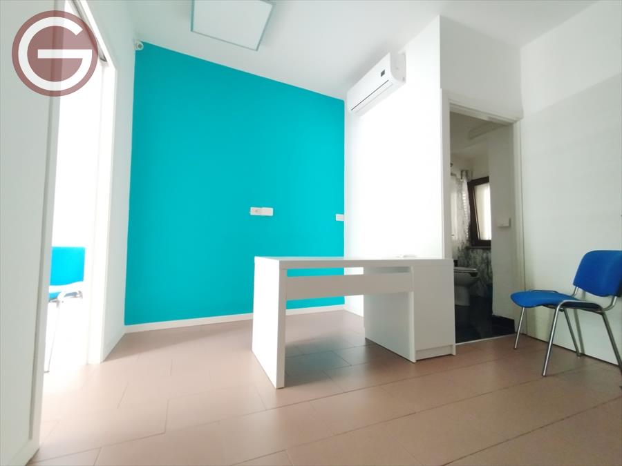 Ufficio in affitto, Cittanova centrale