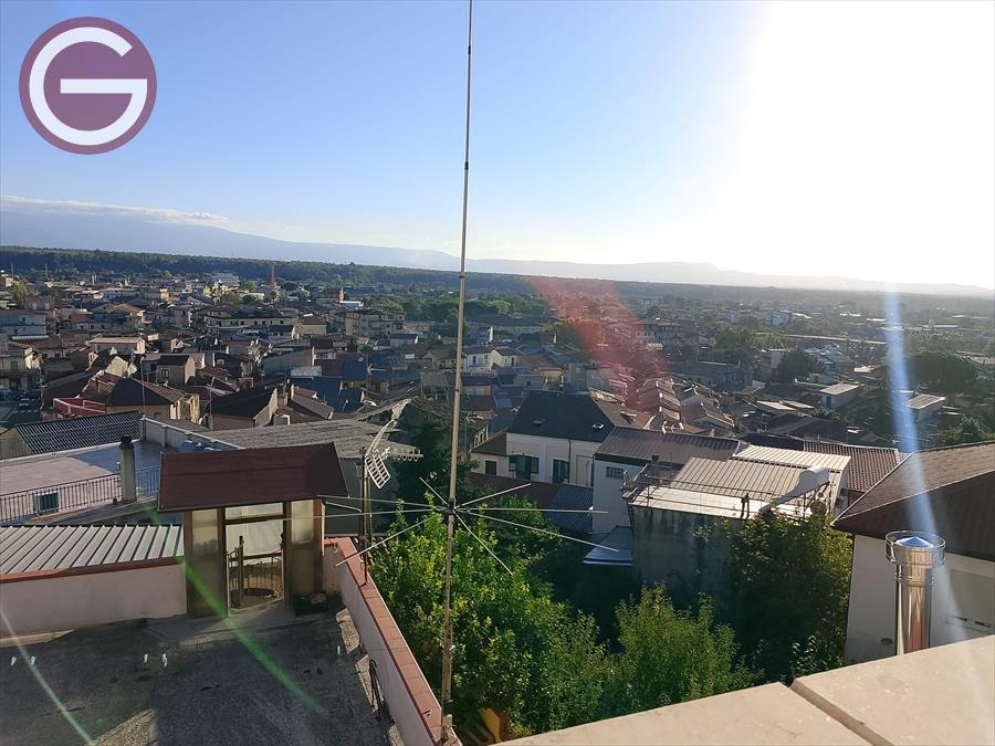 Quadrilocale da ristrutturare, Polistena centrale