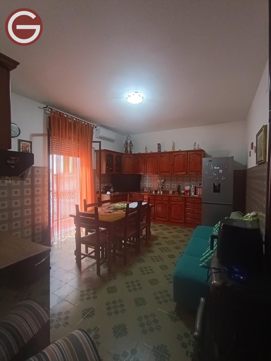 Casa indipendente in vendita, Taurianova zona semicentrale