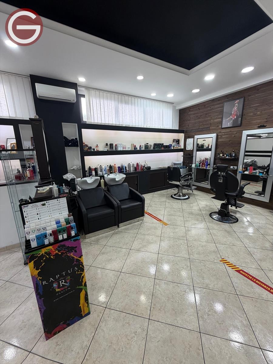 Locale commerciale in affitto, Taurianova semicentrale