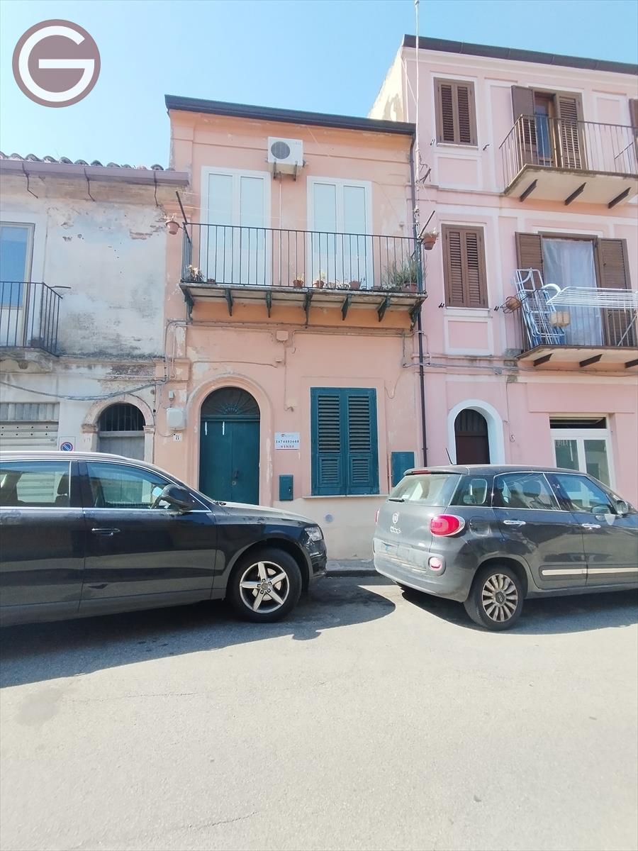 Casa indipendente in vendita, Cittanova zona semicentrale