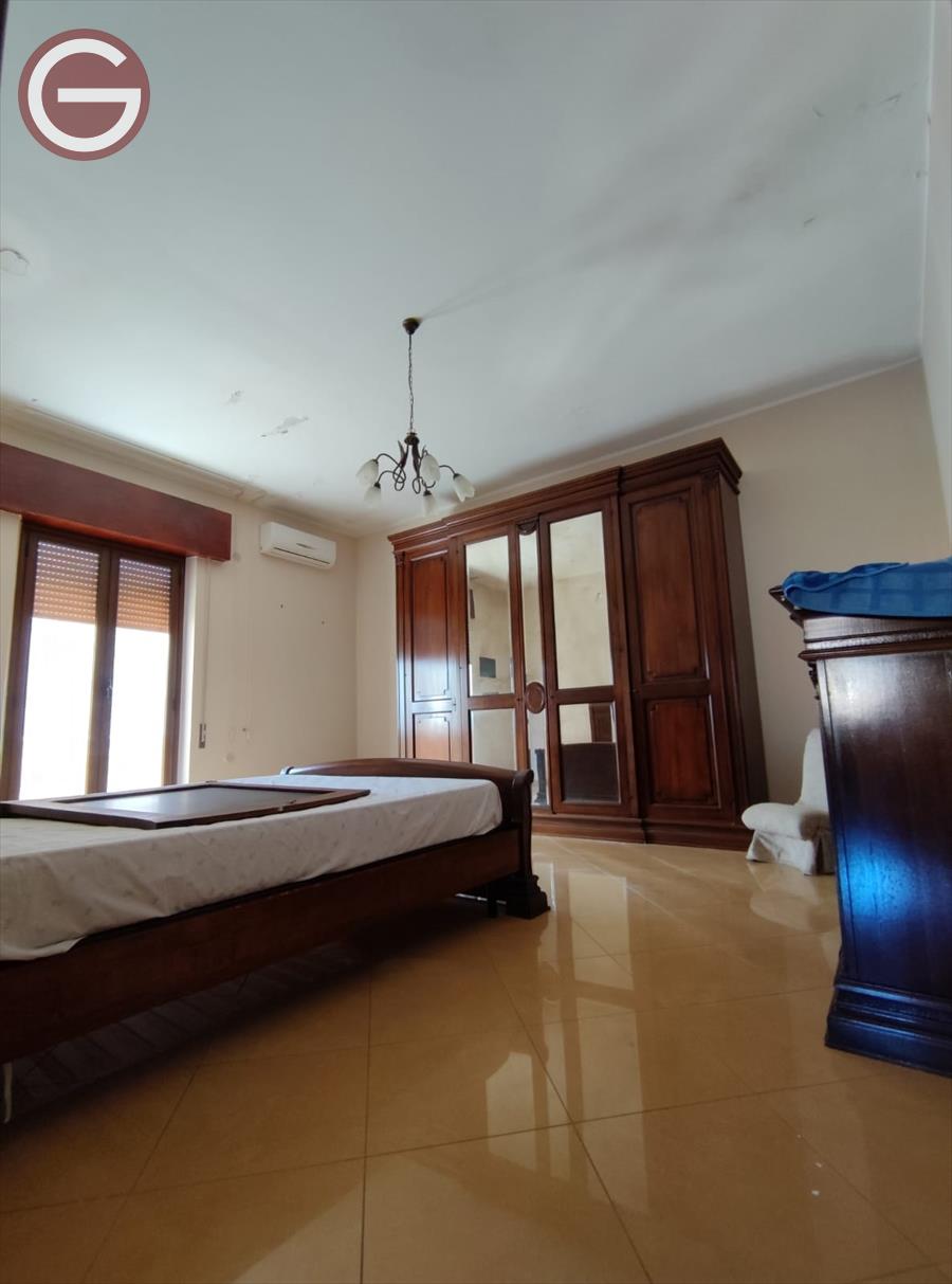 Quadrilocale in vendita, Gioia Tauro centrale