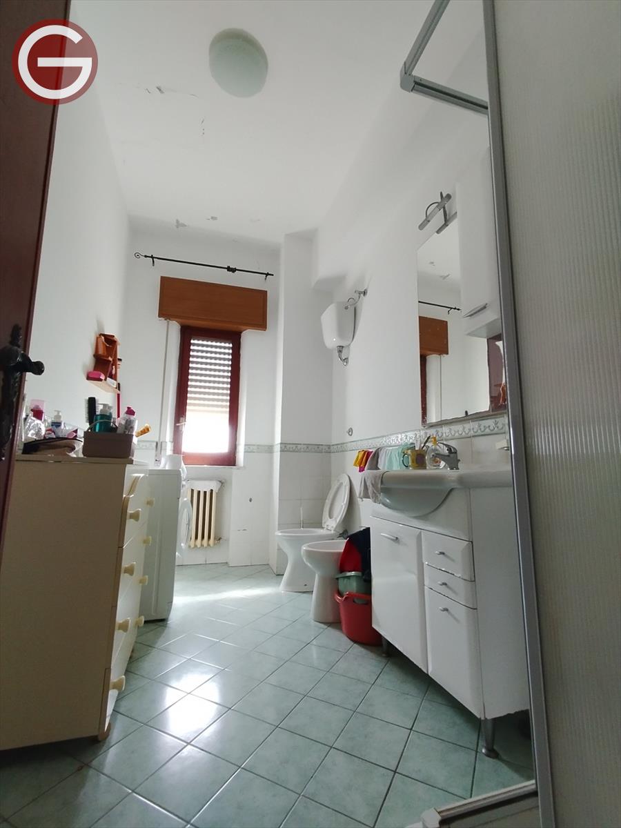 Quadrilocale in vendita, Gioia Tauro zona semicentrale