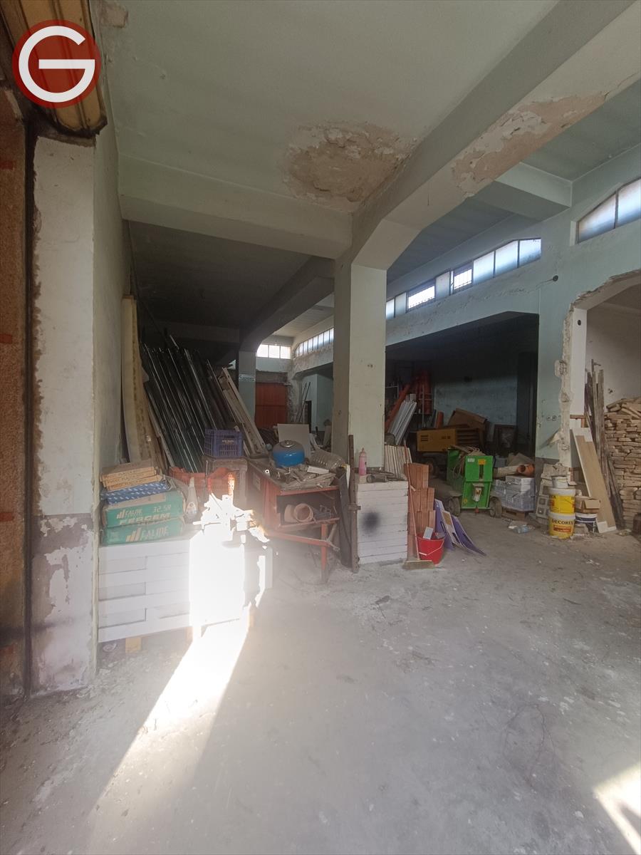 Magazzino in vendita, Taurianova semicentrale