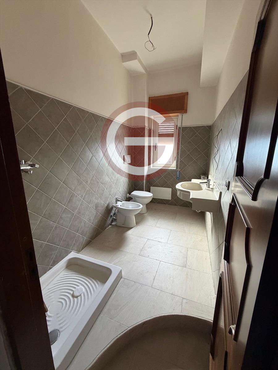 Trilocale in vendita, Taurianova centrale