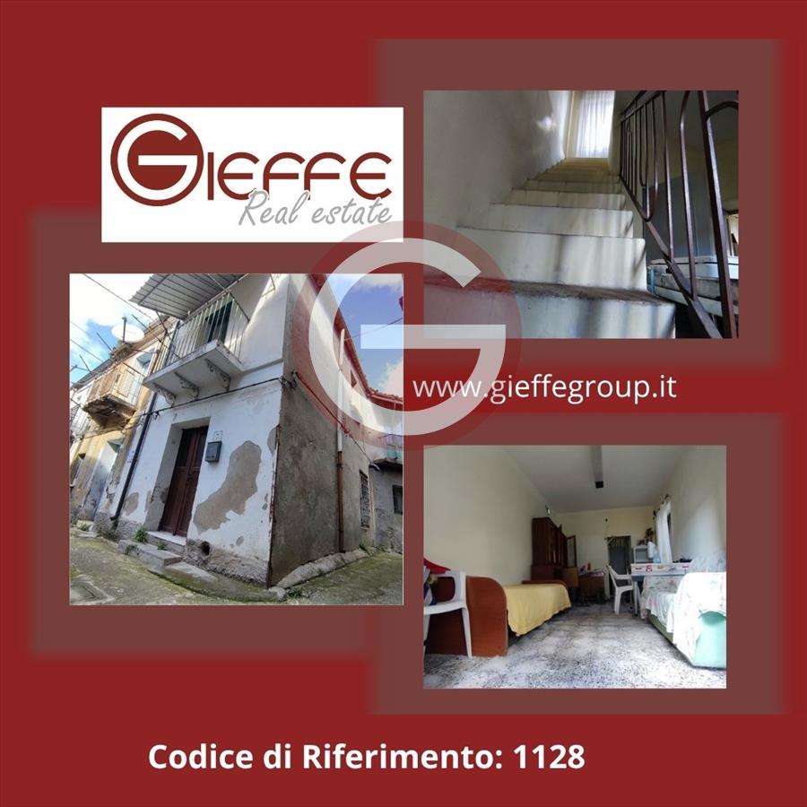 Casa indipendente da ristrutturare, Taurianova centrale