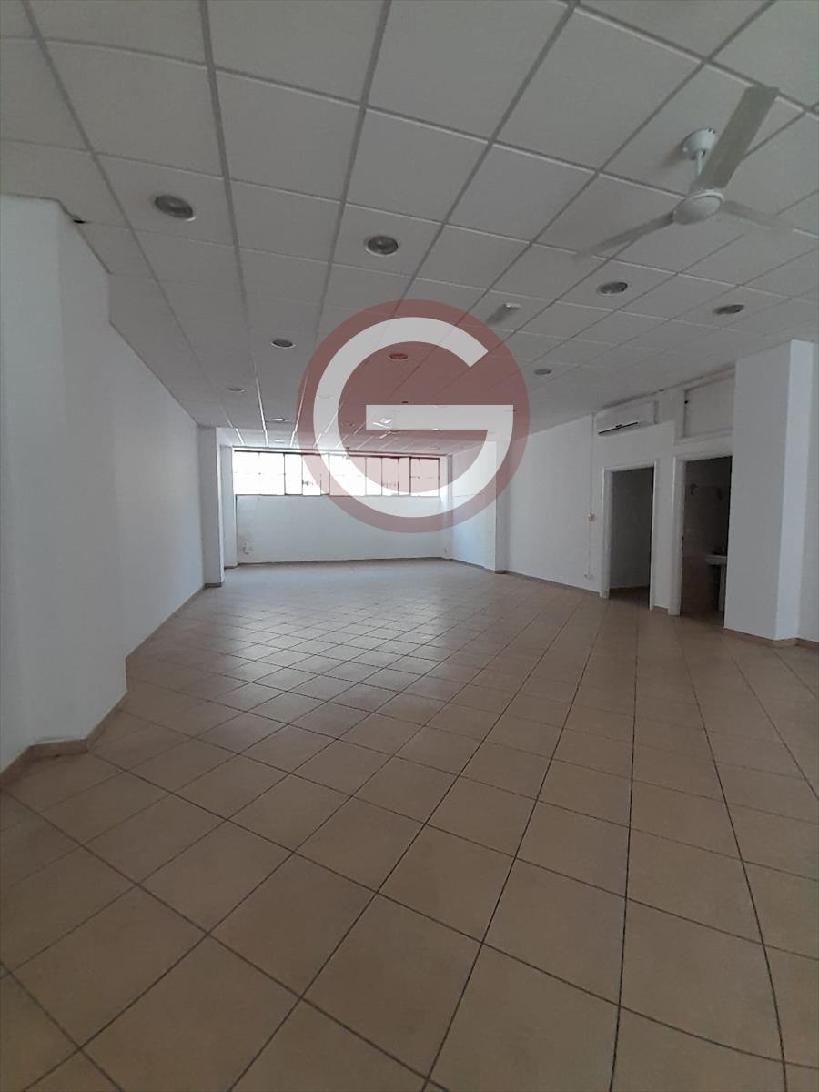 Locale commerciale in affitto, Polistena centrale