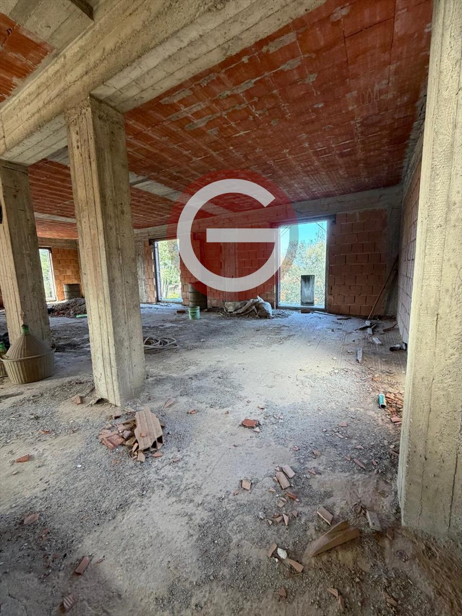 Bilocale con giardino in viale merano, Cittanova