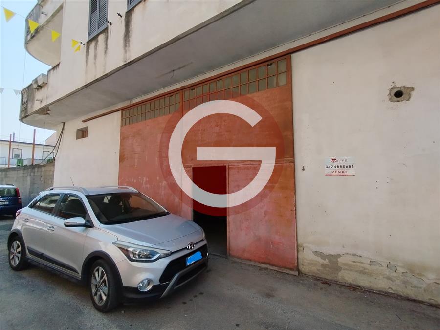 Box/Garage 116mq in vendita, Taurianova amato