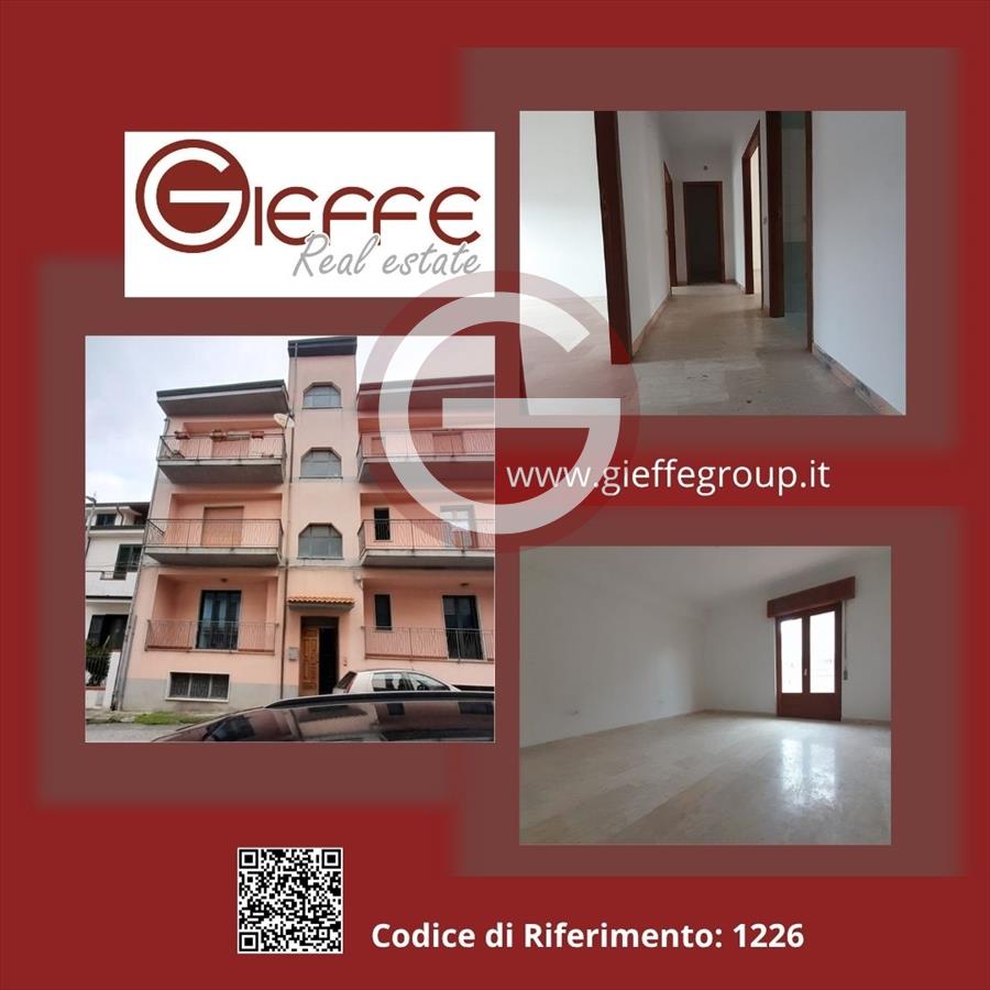 Trilocale in vendita, Cittanova semicentrale