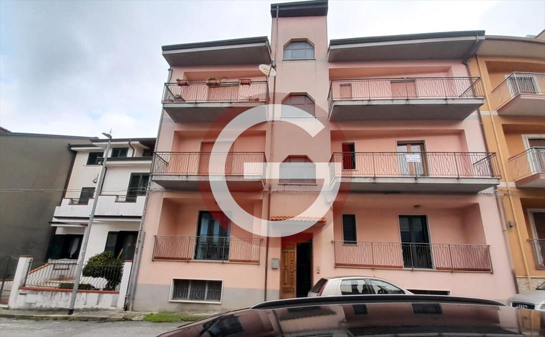 Trilocale in vendita, Cittanova semicentrale