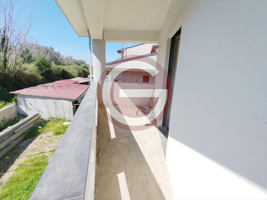Villa con giardino, Taurianova zona semicentrale